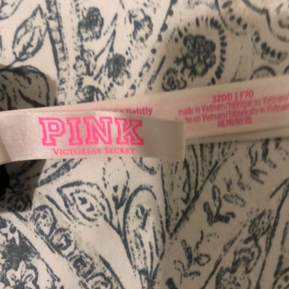 NWOT Victoria’s Secret T-Shirt Bra - Picture 2 of 5